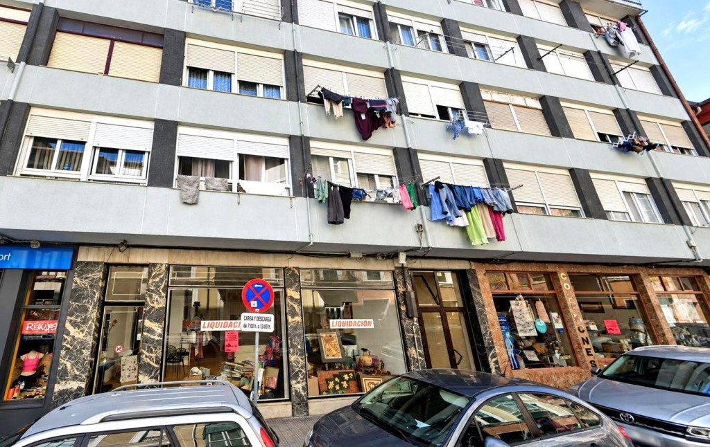 Piso ocupado en venta Santoña - Oportunidad para inversores - foto 2