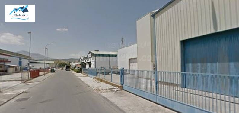 Venta de Nave Industrial en Antequera