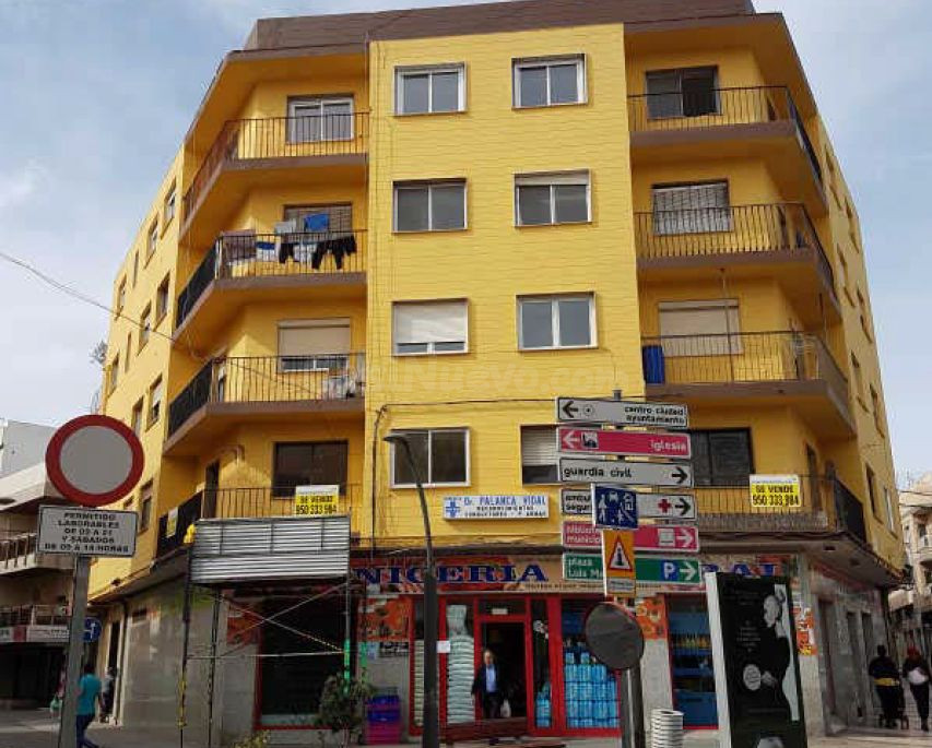 Apartamento 105m² en venta - Avenida Pintor Rosales