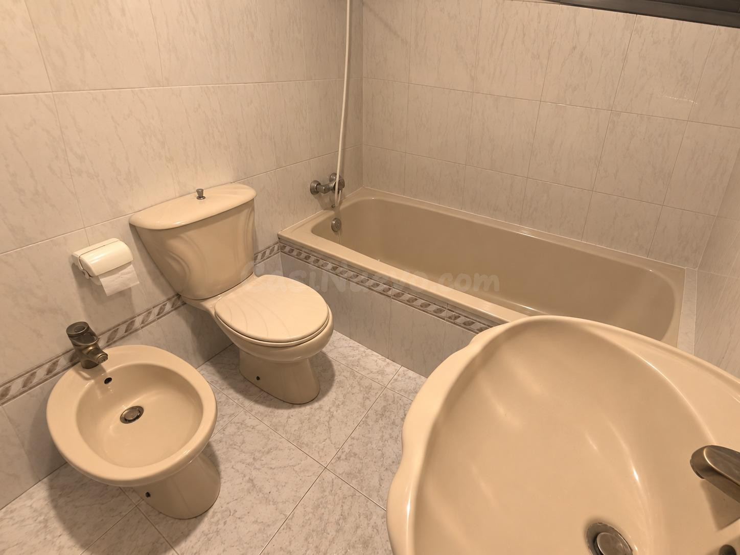 CASA ADOSADA EN VENTA CON 2 VIVIENDAS INDEPENDIENTES - foto 5