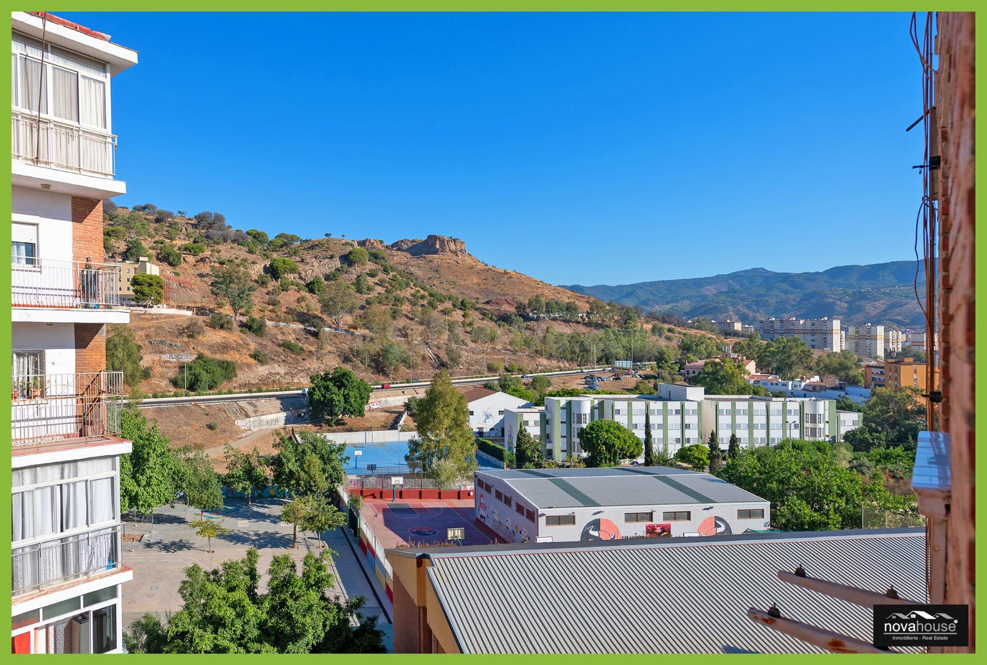 MAGNÍFICO PISO DE 3 DORMITORIOS CON TERRAZA Y VISTAS DESPEJADAS EN MIRAFLORES DE LOS ÁNGELES