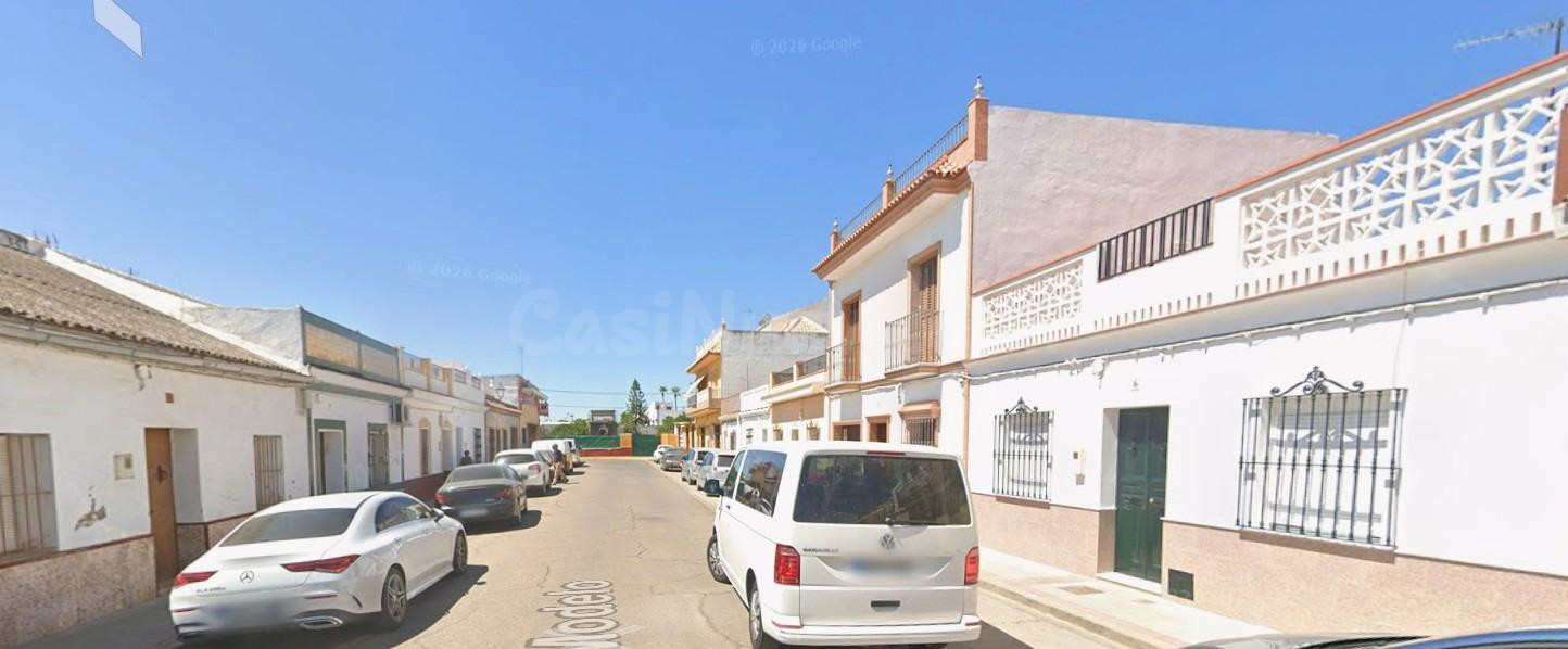 ALMACEN EN TOCINA