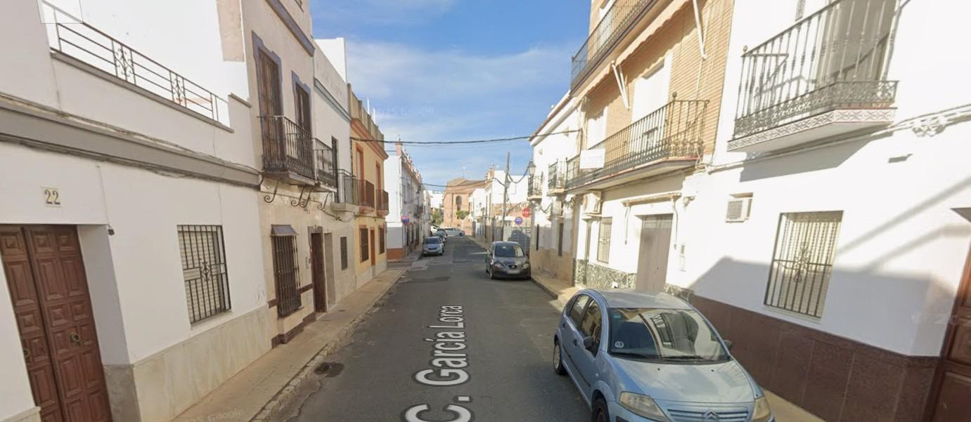 PISO EN LA PUEBLA DEL RIO
