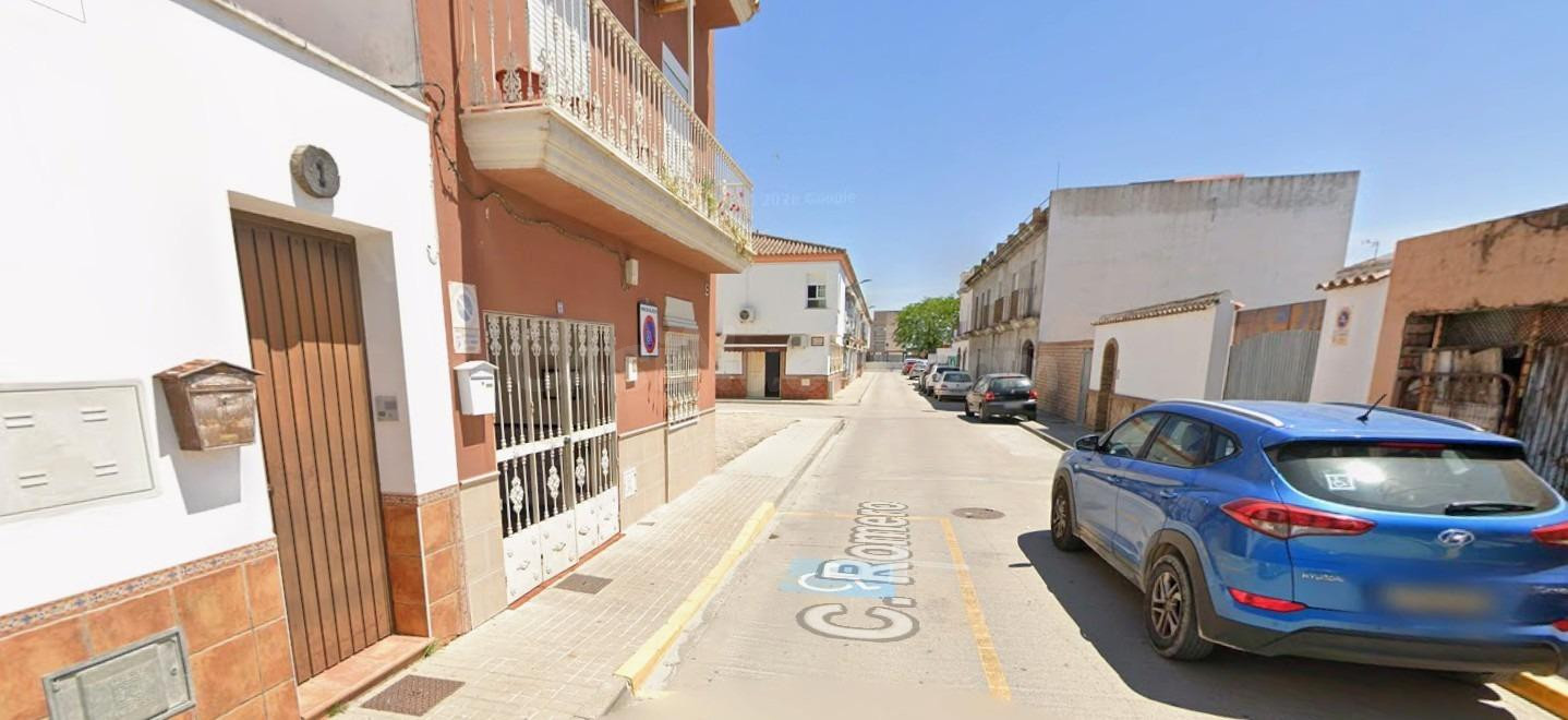 CASA EN EL CUERVO