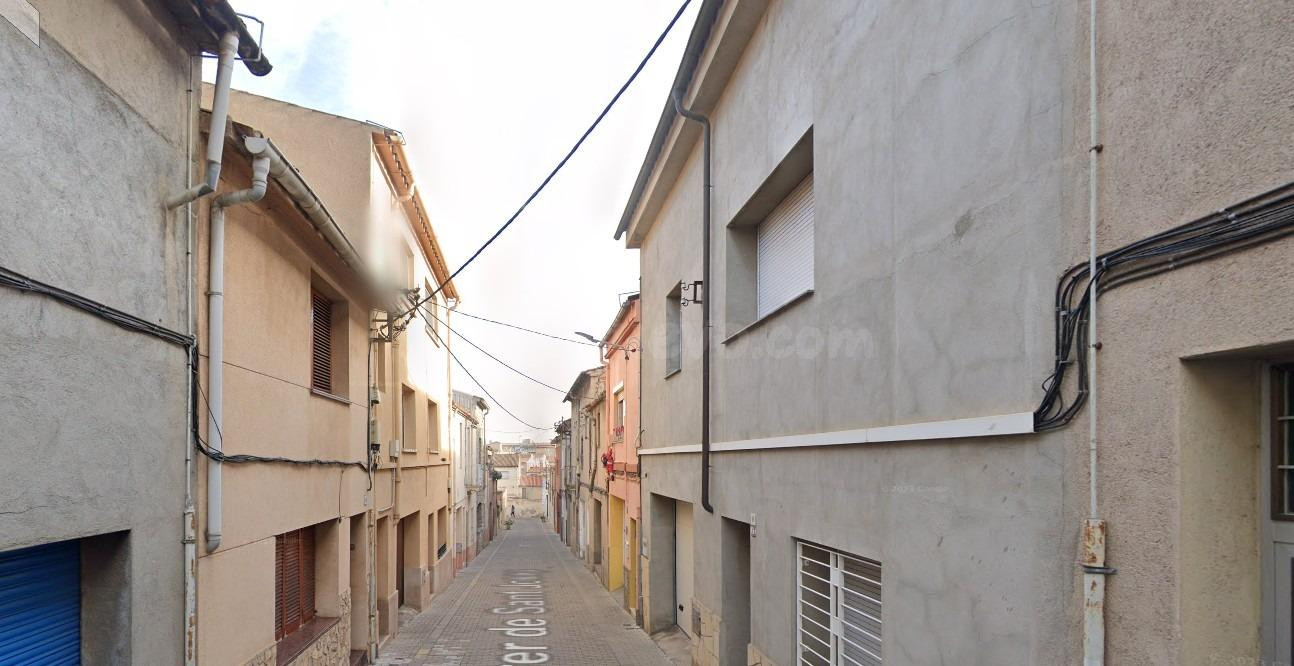 CASA EN SANTA PERPETUA DE MOGODA