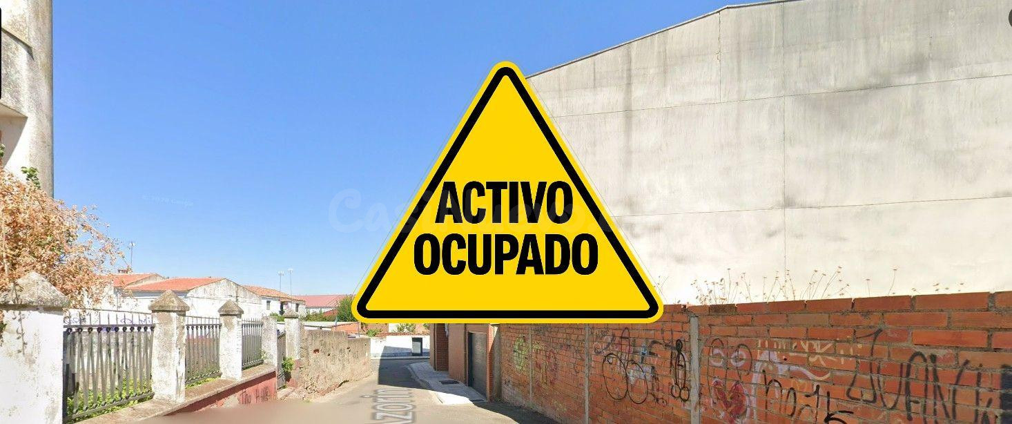 CASA EN MORALEJA