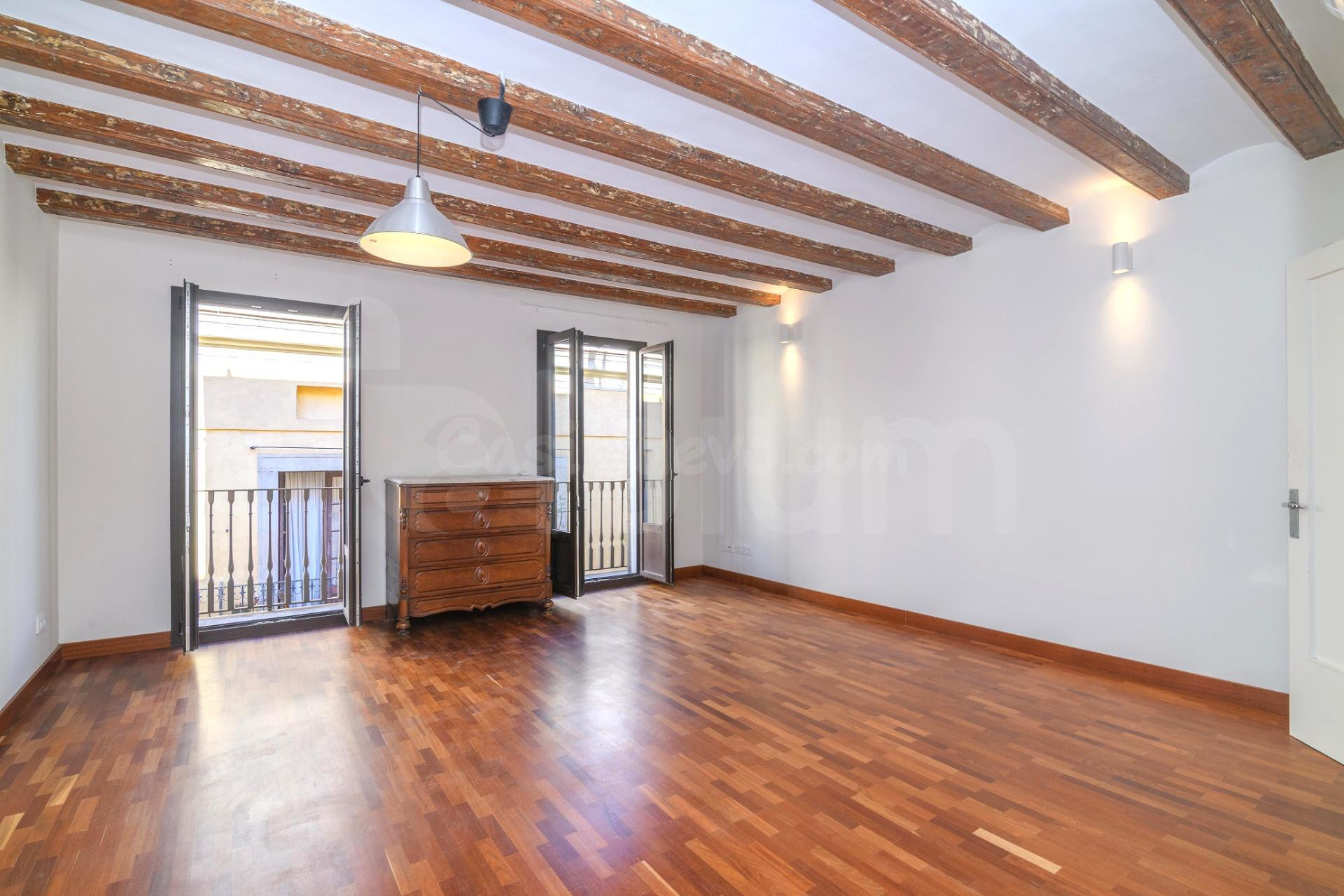 Exclusividad y versatilidad en el Gòtic: 155 m2 con doble configuración