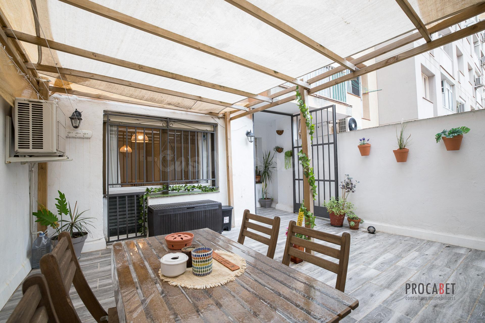 Planta baja con terraza en Sant Josep