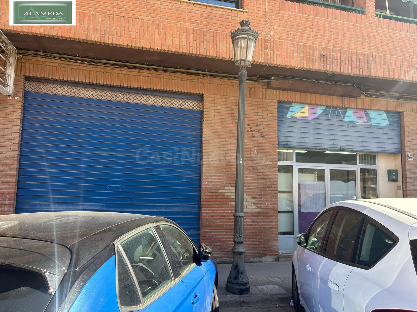 Junto a la calle Carteros.