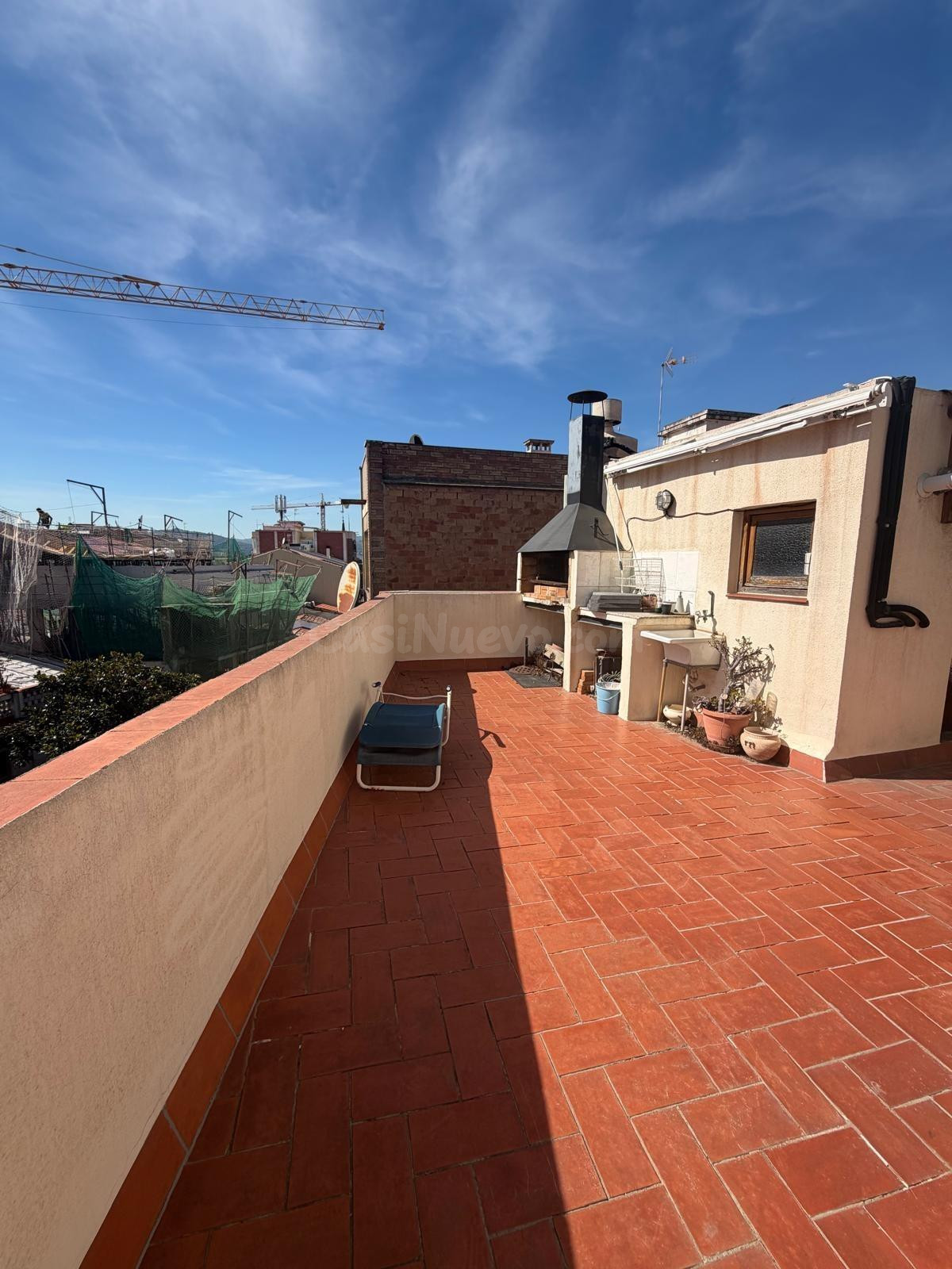 DUPLEX EN VENTA PARA ENTRAR A VIVIR CON GRAN TERRAZA EN BARRIO CENTRO EN CORNELLA DE LLOBREGAT