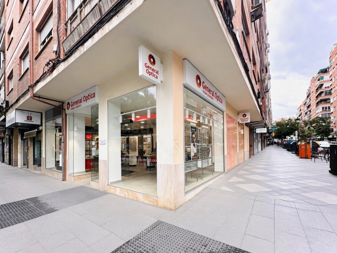 Local comercial 27m² en venta - Gran capitan