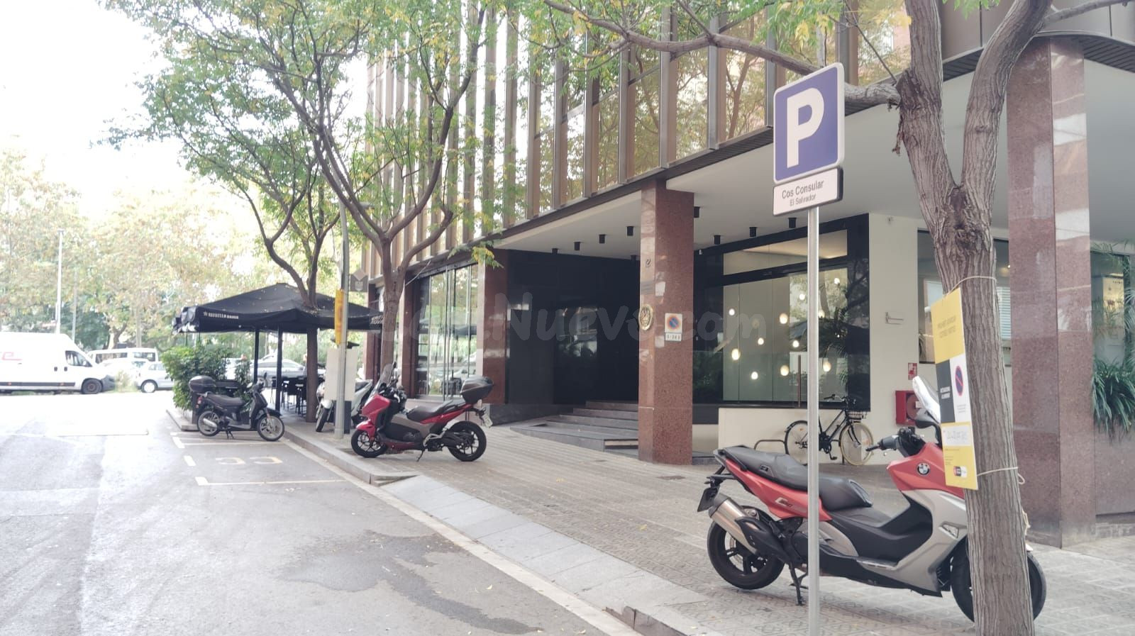 Parking 8m² en alquiler - Barcelona