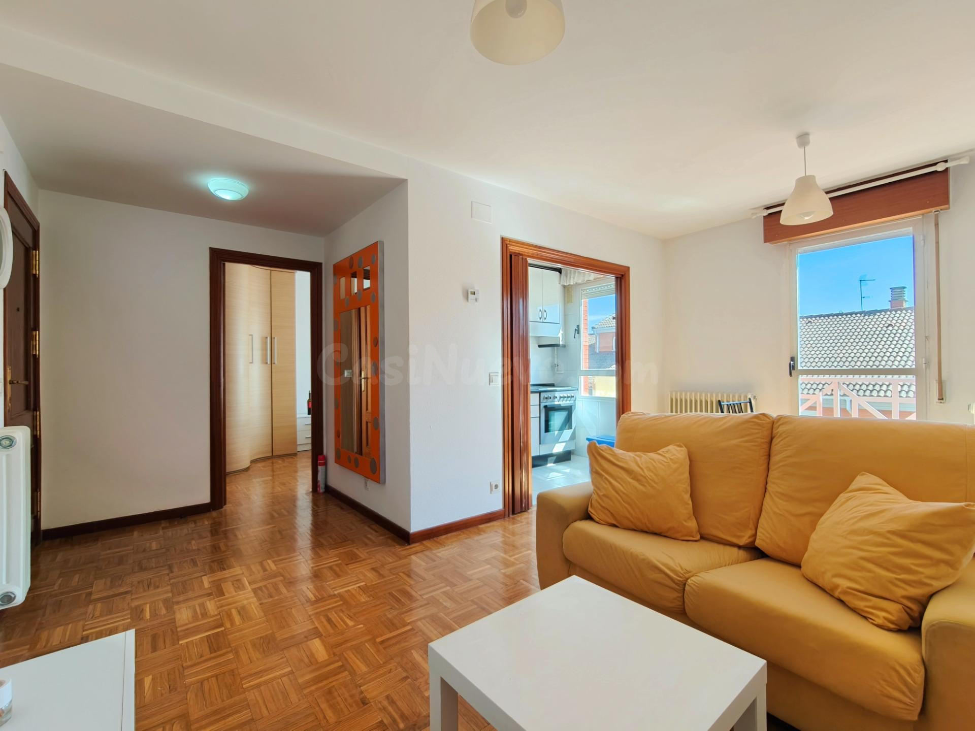 Vivienda exterior con terraza y excelente relación calidad-p