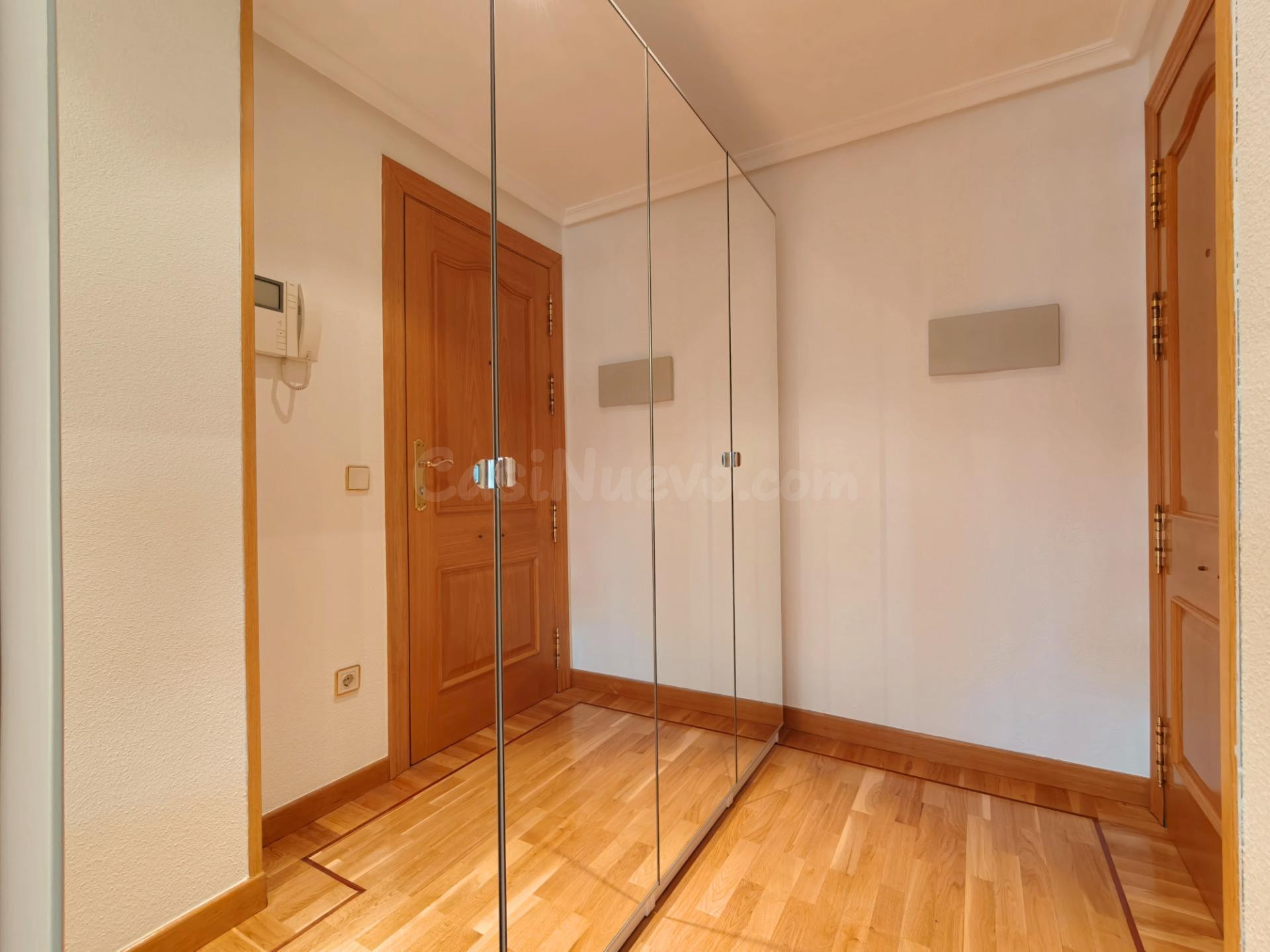 Vivienda  exterior actualizada de UN dormitorio en pleno cen - foto 4