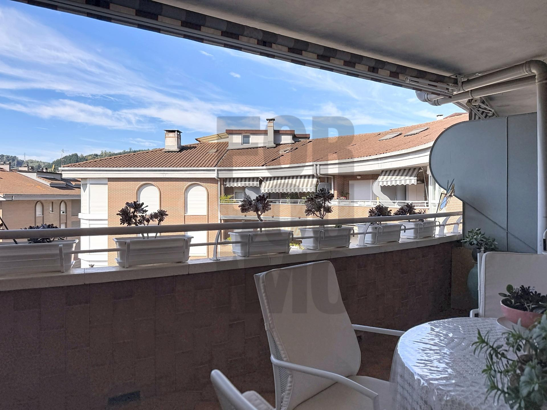 Amplio Piso en Beasain con Vistas
