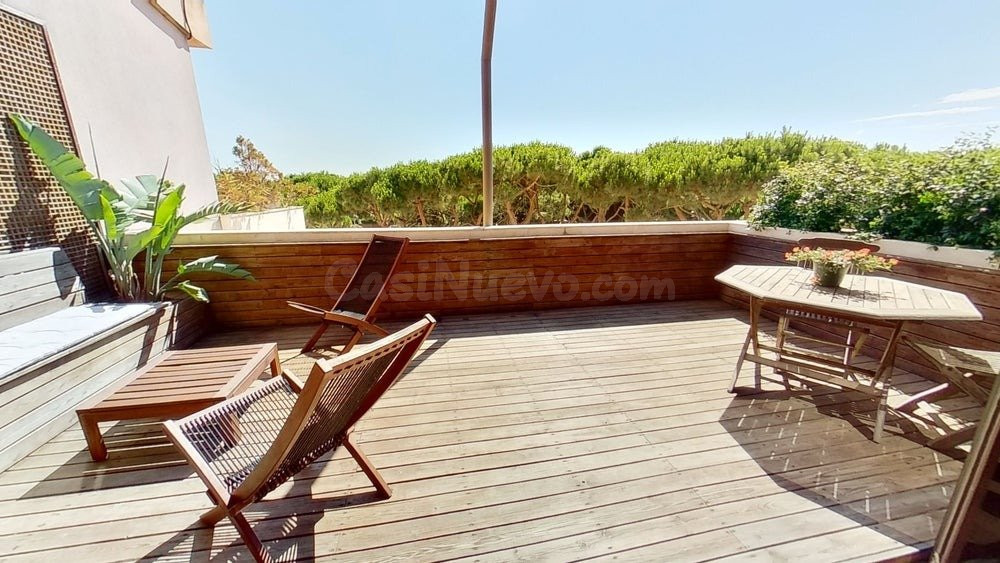 ALQUILER ATICO DUPLEX GAVA MAR - foto 2