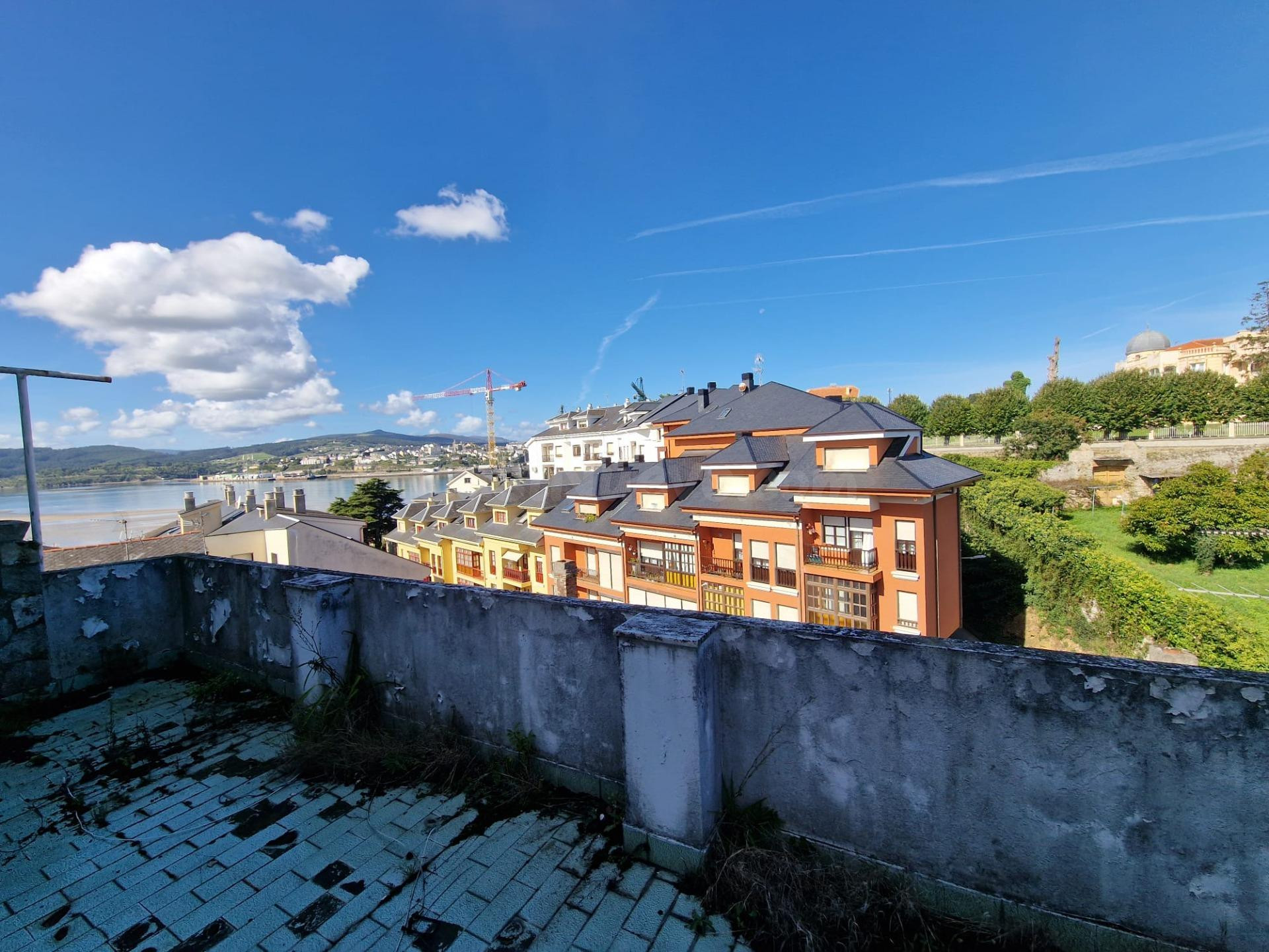 GRAN CASA DE 241 M2 CON TERRAZA Y VISTAS A LA RÍA DEL EO | F - foto 4