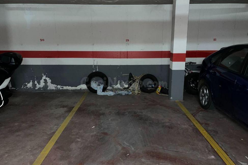 GARAJE VENTA ENCINAS DE ABAJO. Urbis te ofrece un garaje en  - foto 2