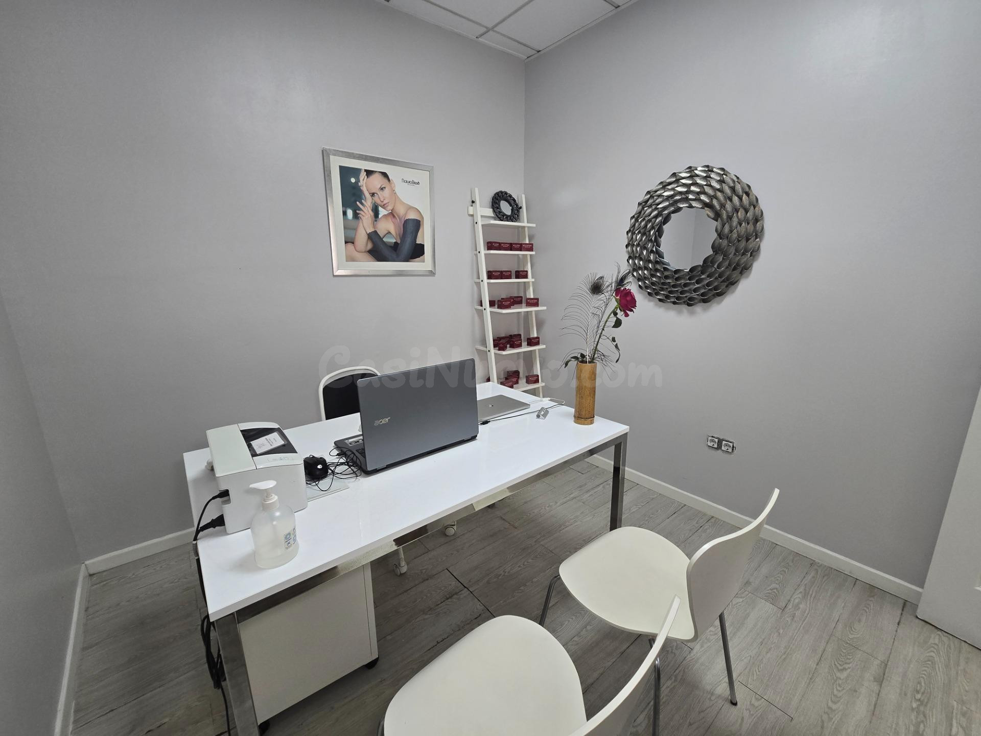 Estupendo local comercial junto a Corte Ingles - foto 2