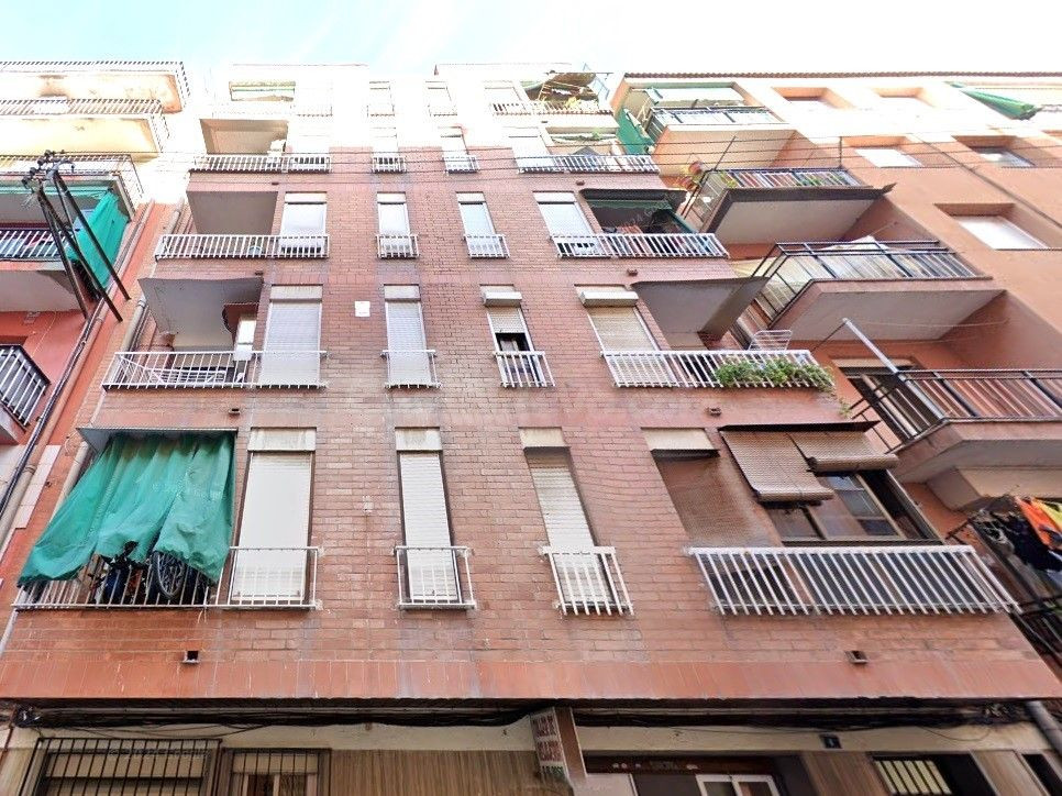Se vende piso en Verge de Fátima 4 de Canovelles, Barcelona. - foto 2
