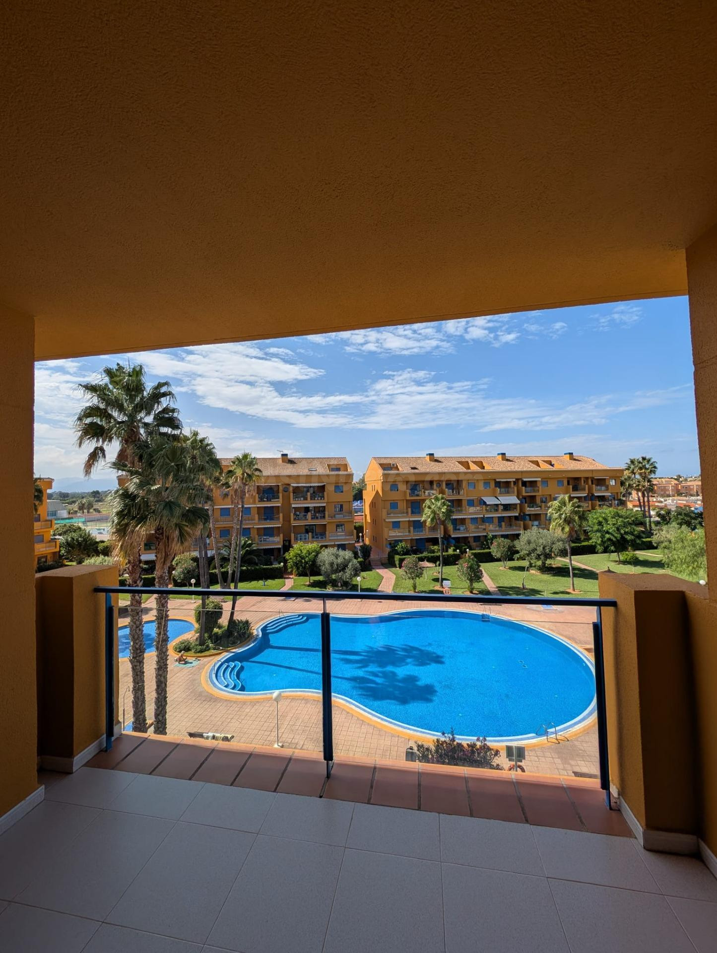 ÁTICO DÚPLEX EN DENIA CON 35 M2 DE TERRAZAS, 4 DORMITORIOS Y - foto 4