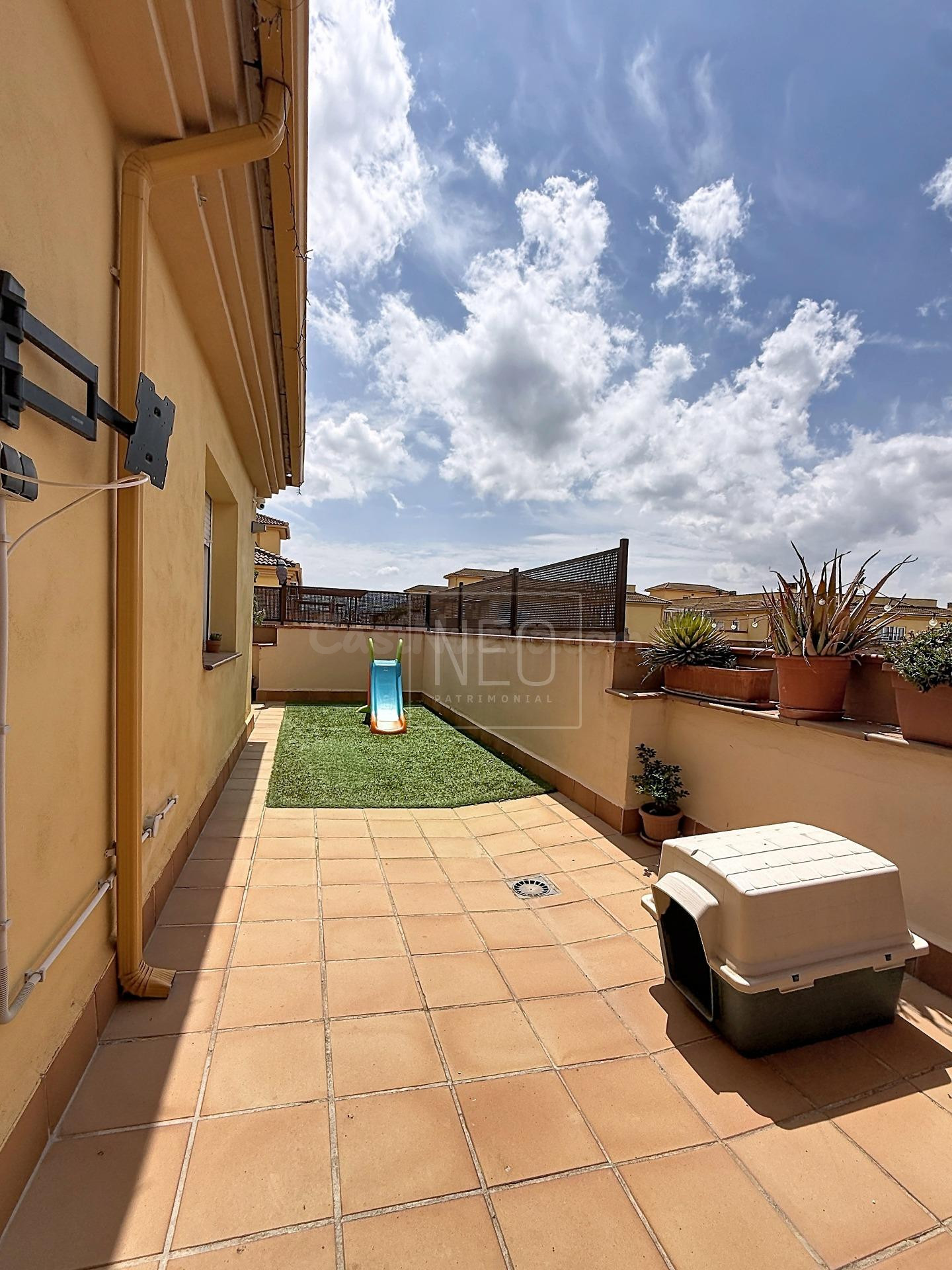 ÁTICO CON TERRAZA EN CALLE TARIFA, HÍJAR, GRANADA. - foto 3