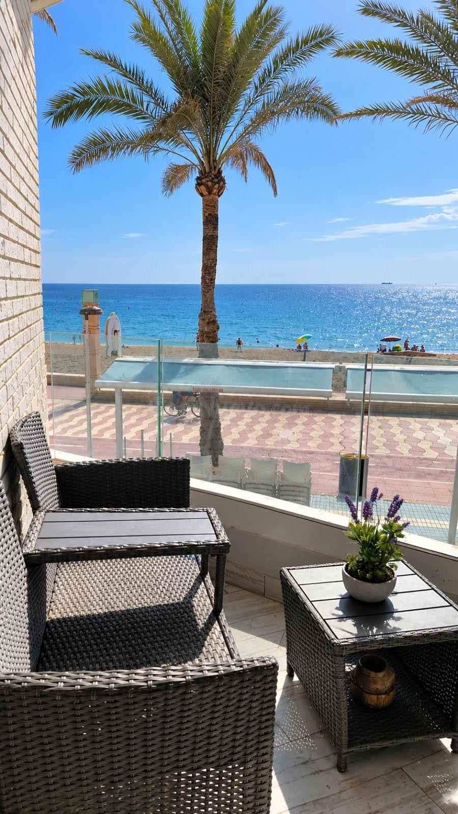 Vivienda en venta - en primera linea de mar