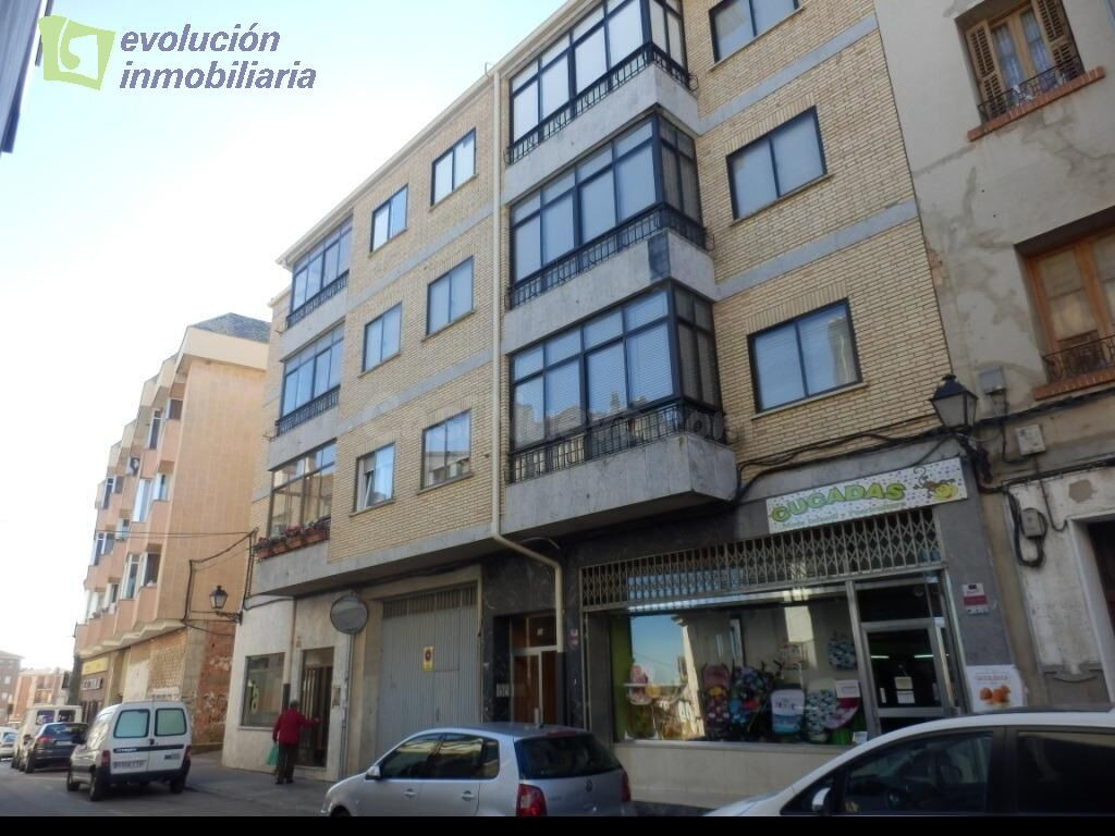 SE VENDE PISO EN ALMAZAN, SORIA