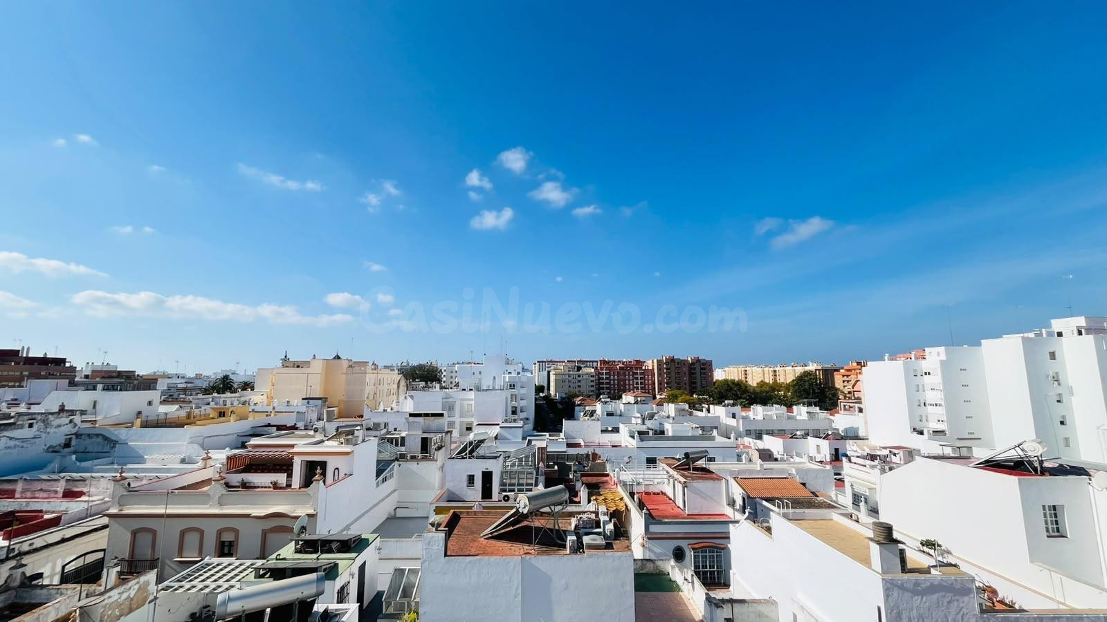 Ático en el Corazón de San Fernando - ¡Una Joya con Vistas I