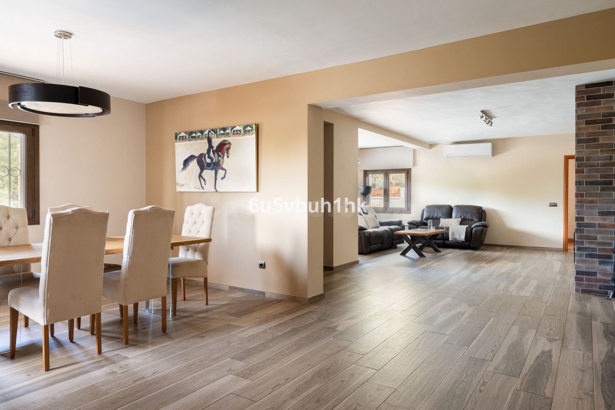Chalet 4 habitaciones 229m² en venta - Centro
