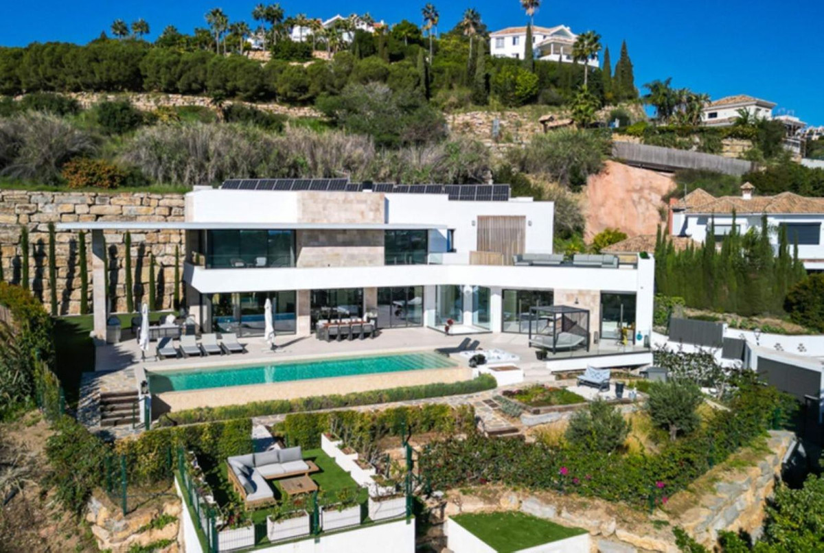 Chalet 4 habitaciones 640m² en venta - Costa del Sol