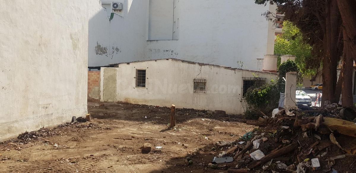 Parcela 184m² en venta - Costa Del Sol