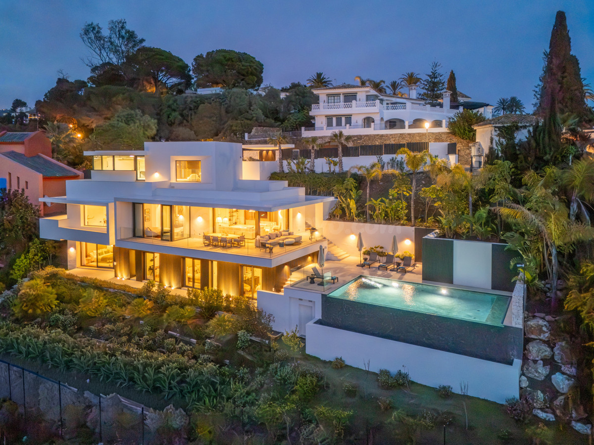 Chalet 4 habitaciones 456m² en venta - Marbella