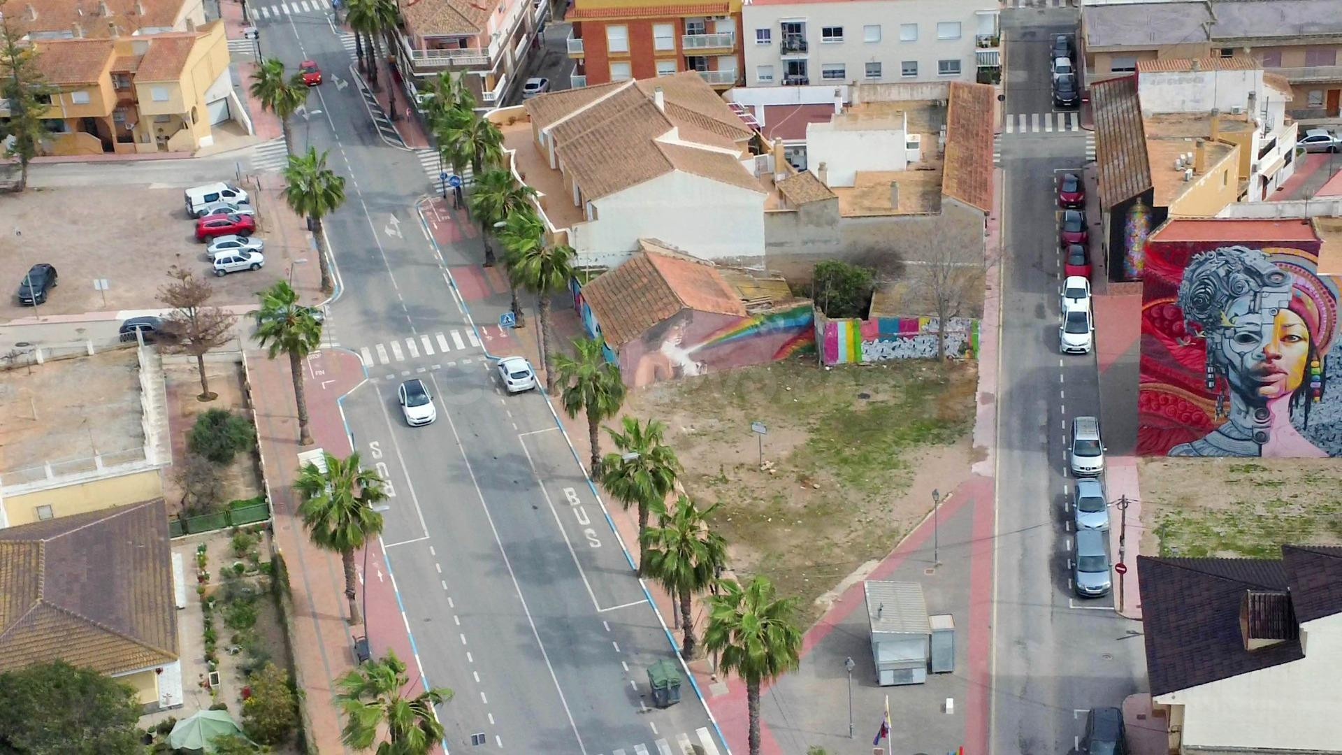PARCELA  PARA APARTAMENTOS EN LOS ALCÁZARES - foto 5