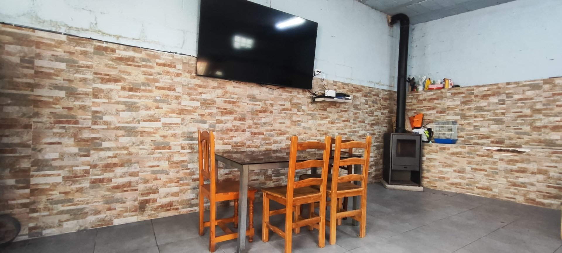 CASA PARA REFORMAR CON CUADRA, PAJAR Y DOS GARAJES EN TORREL - foto 4