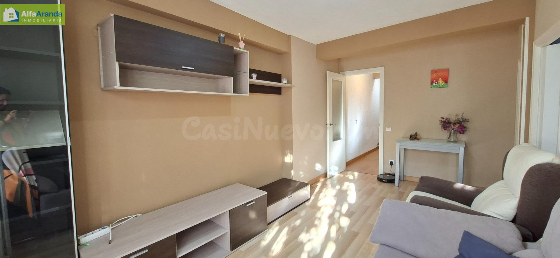 Piso reformado con patio privado en el centro de Aranda de D - foto 2