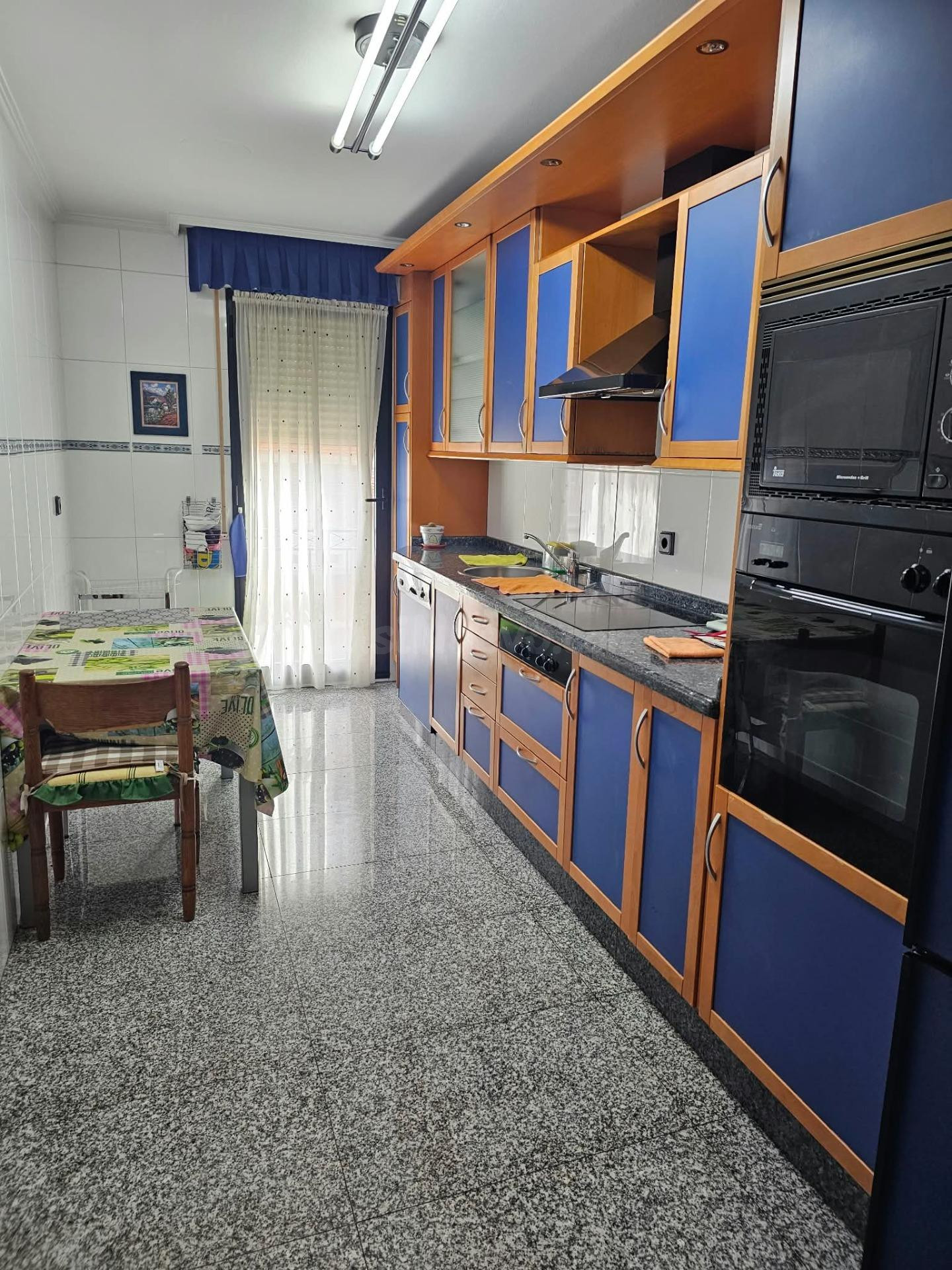 Espacioso Piso en el Corazón de Ponferrada por €156,000 - foto 3