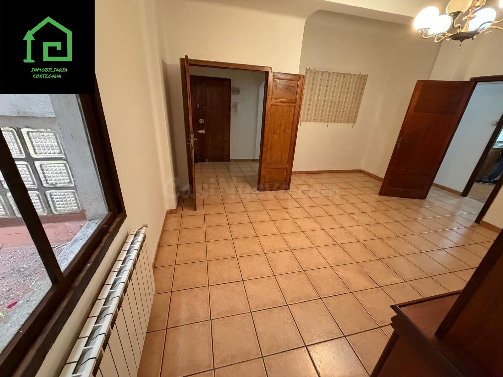 AMPLIO PISO EN PLENO CENTRO DE VILAGARCÍA DE AROUSA PARA REF - foto 3