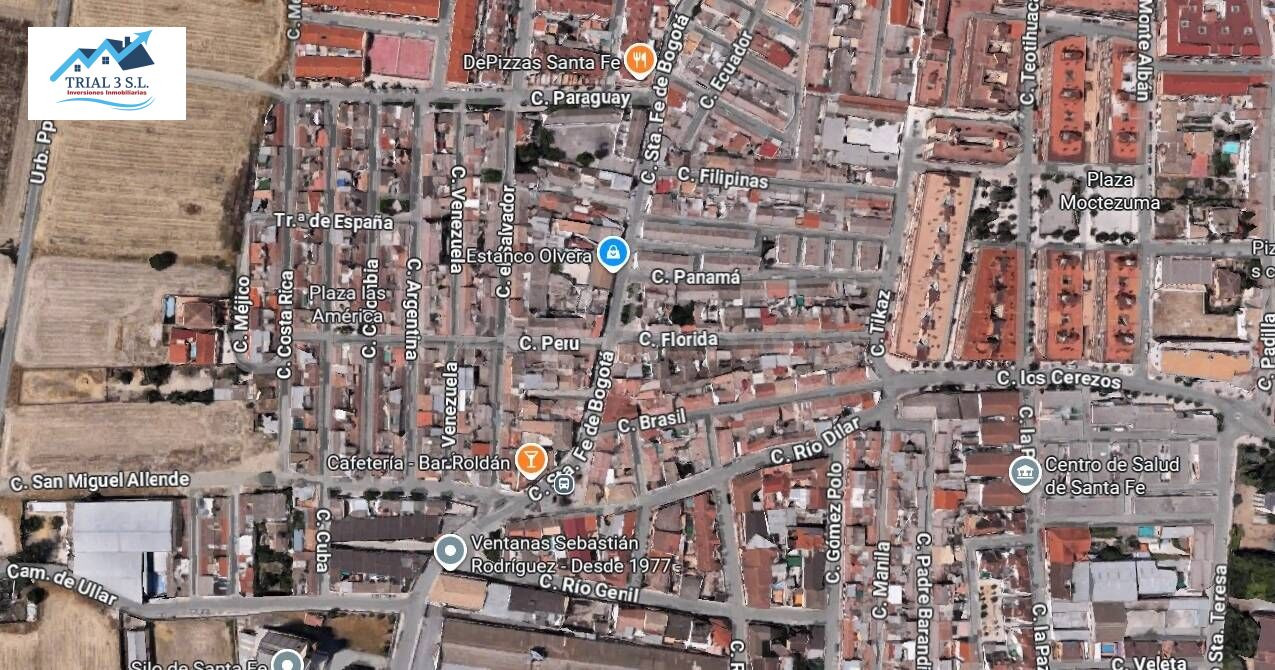 Venta de Casa Adosada en  Santa Fe (Granada) - foto 2