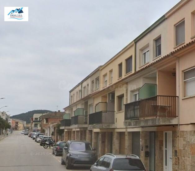 Venta de 2 garajes en Maçanet de la Selva - Girona - foto 2