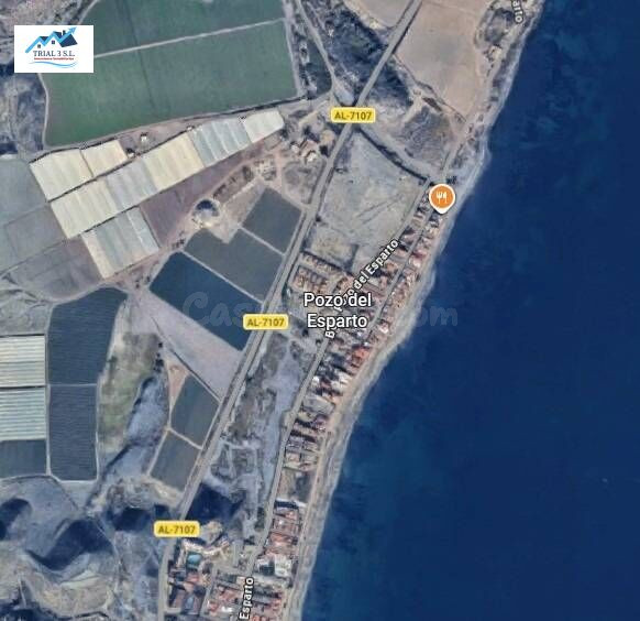 Venta de garaje en Cuevas del Almanzora - Almería - foto 3