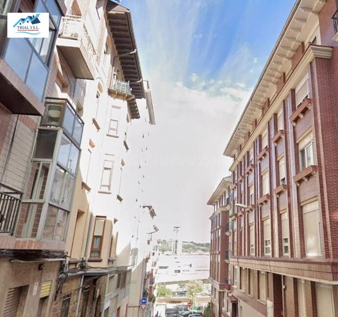 Venta de piso en Sestao (Bizkaia) - foto 2
