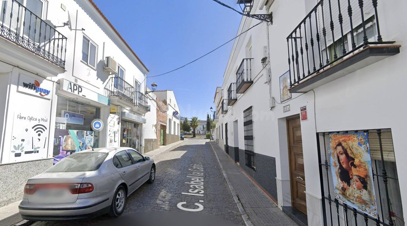 Venta casa en Fuente de Cantos (Badajoz)