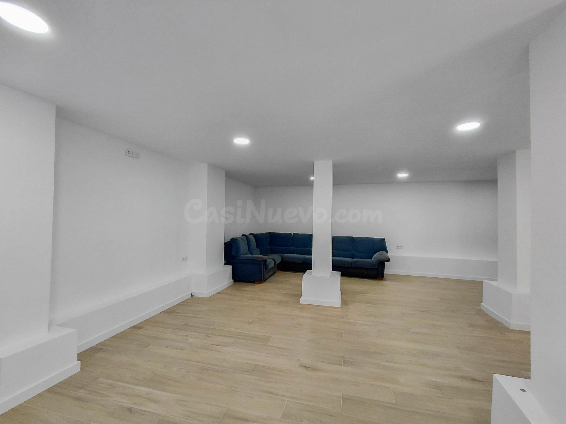 CASA EN VENTA A ESTRENAR EN SANT PERE DE RIBES – LES ROQUETE - foto 4