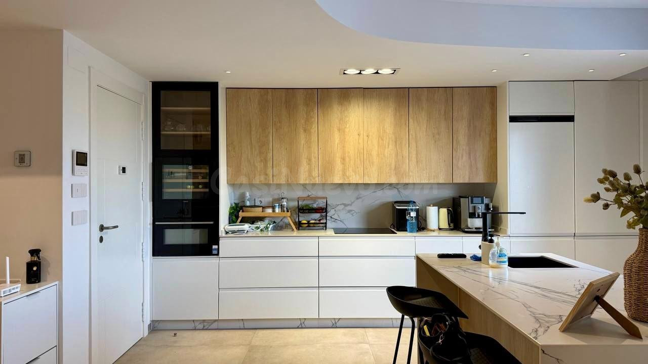 APARTAMENTO MODERNO CON TERRAZA PRIVADA DE 95 m2, JACUZZI Y  - foto 4