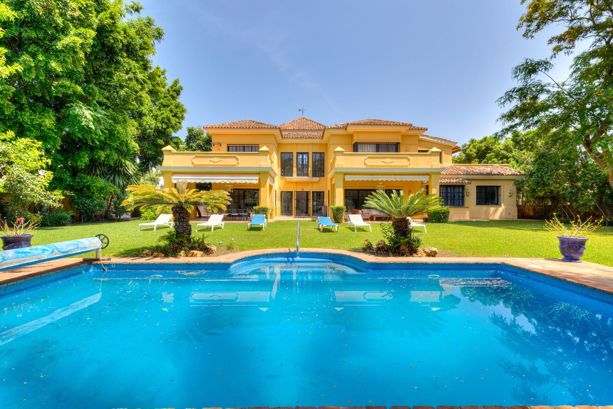 Chalet 5 habitaciones 497m² en venta - Whater Gardens