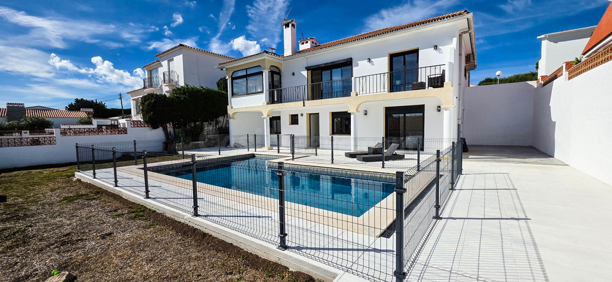 Chalet 4 habitaciones 271m² en venta - Costa del Sol