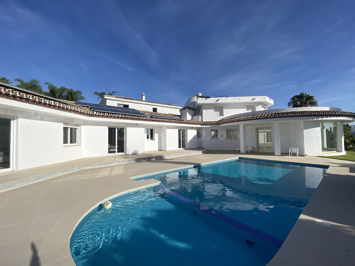 Chalet 4 habitaciones 380m² en venta - Paraiso-Barronal