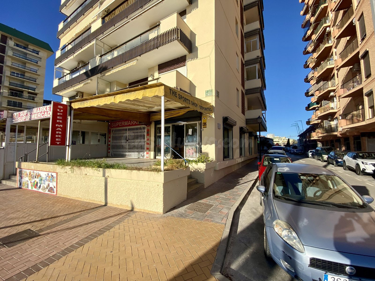 Local comercial 160m² en venta - Centro