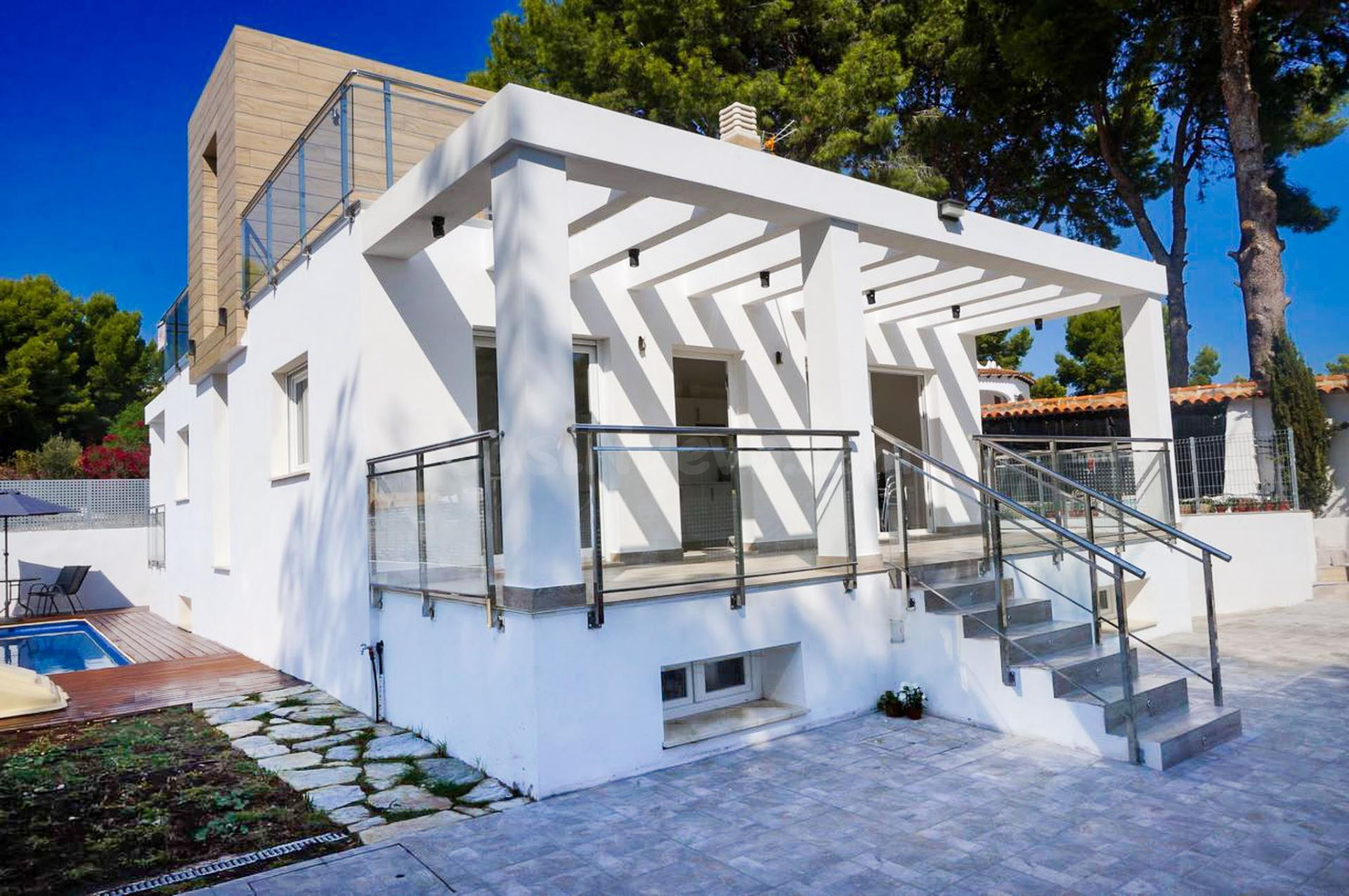 Villa 4 habitaciones 340m² en venta - Panorama